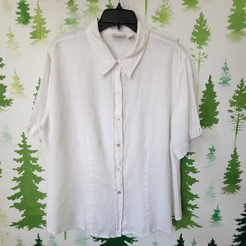 Chico's Design White Linen Button-Down Shirt.